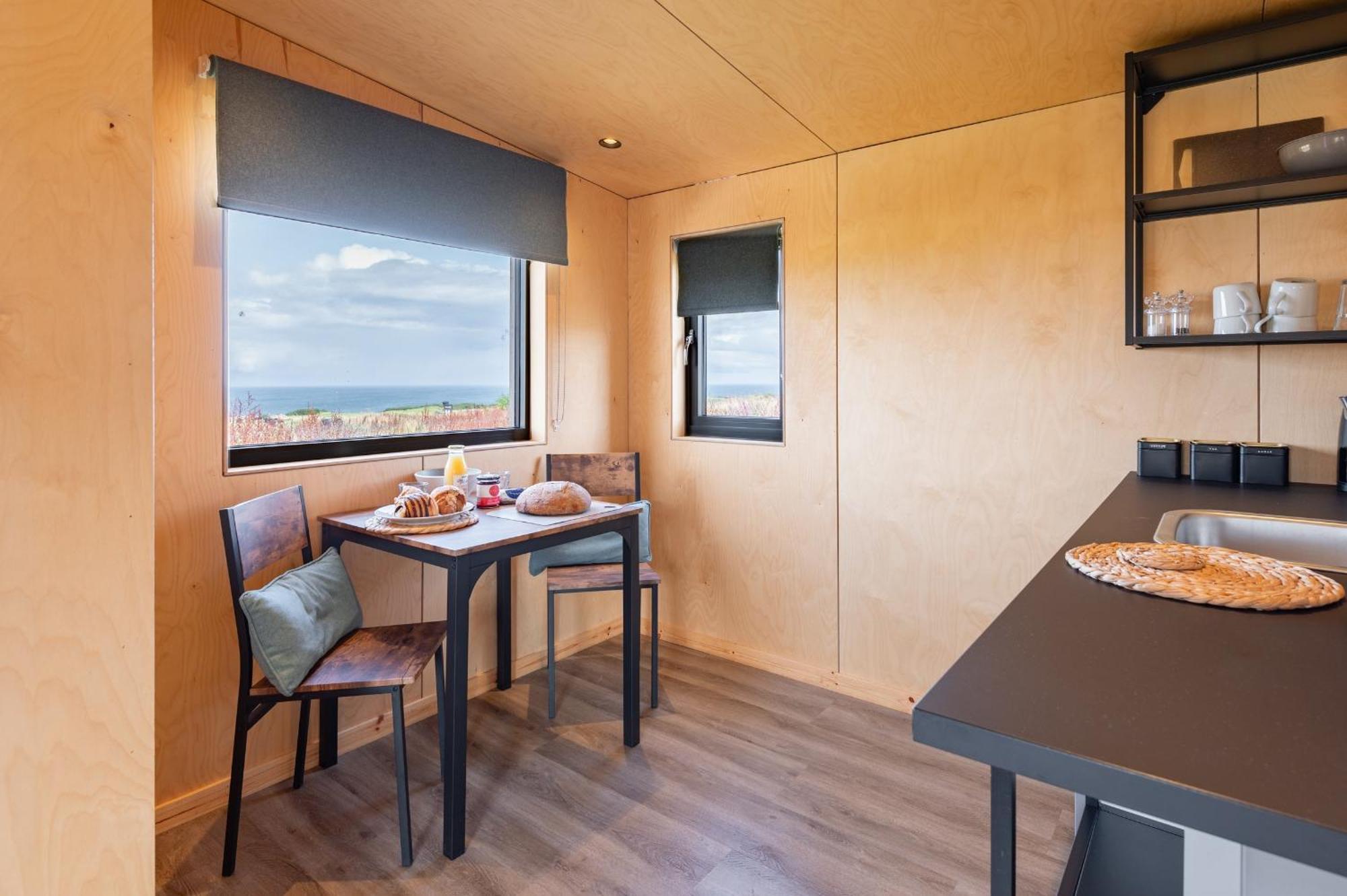 Rustic Cabins, Sea Views From Rewilded Farm With Highland Cows St Andrews Eksteriør bilde